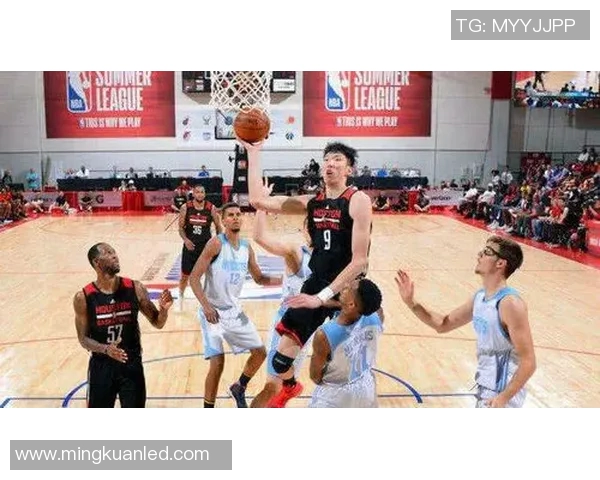 重庆篮球队的辉煌征程与突破历程全景回顾